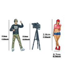 Load image into Gallery viewer, 1/64 Scale Figures Trendy Photographer and Fashion Sexy Lady Cast Alloy Car Static State Character Model Miniature Dioramas
