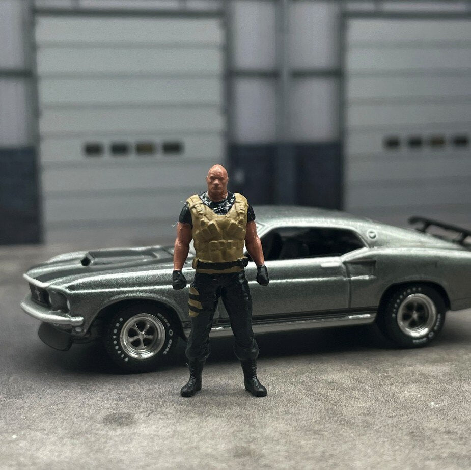 Classic 1:64 Scale Model Fast and Furious 9 people Cast Alloy Car Simulation Static Figures Diorama Miniature Scene Collection