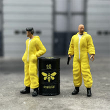 Load image into Gallery viewer, 1/64 Scale Model Breaking Bad Walter And Jesse Oil Drum Cast Alloy Car Static Miniature Diorama Character Model Scene Layout
