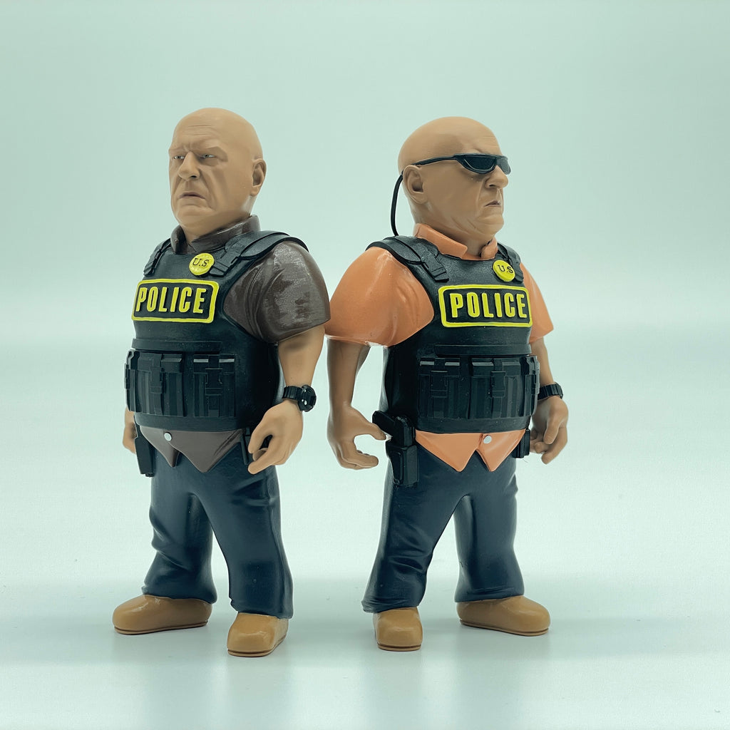 Classic Cartoon Style Breaking Bad Action Figure  Hank Resin Model Miniature Figurines Desktop Decoration