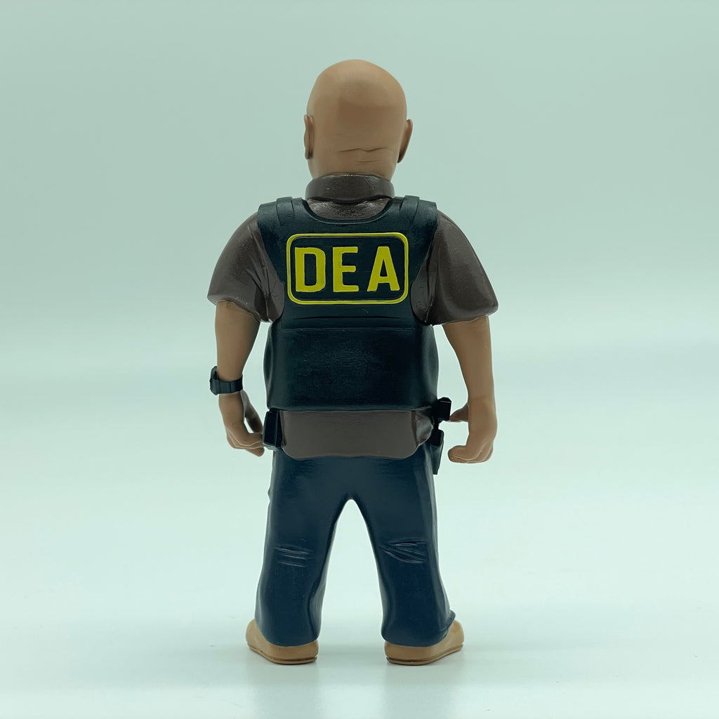 Classic Cartoon Style Breaking Bad Action Figure  Hank Resin Model Miniature Figurines Desktop Decoration