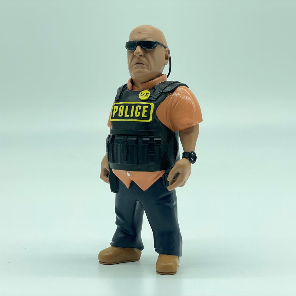 Classic Cartoon Style Breaking Bad Action Figure  Hank Resin Model Miniature Figurines Desktop Decoration