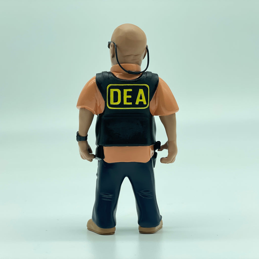 Classic Cartoon Style Breaking Bad Action Figure  Hank Resin Model Miniature Figurines Desktop Decoration