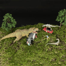 Load image into Gallery viewer, 1/64 Scale Resin Model Jurassic World Dinosaur Park Ranger Man Woman Child Figures Diecast Alloy Car Miniature Scene Dioramas
