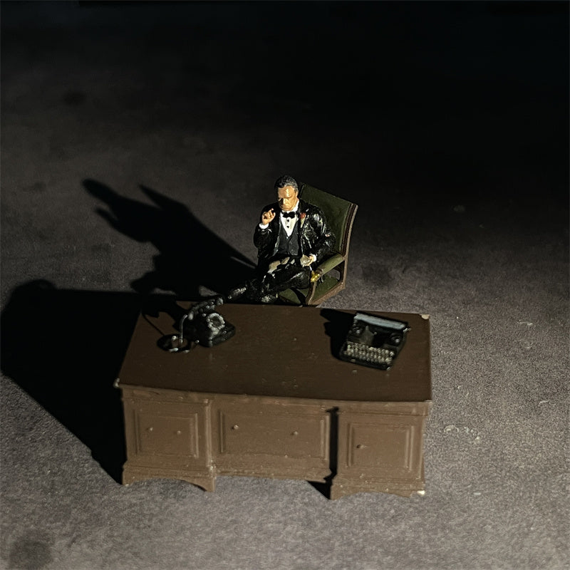 1/64 Scale Resin Model Godfather Vito Corleone Figures Office Desk Scene Dioramas Diecast Alloy Car Doll Miniature Collection