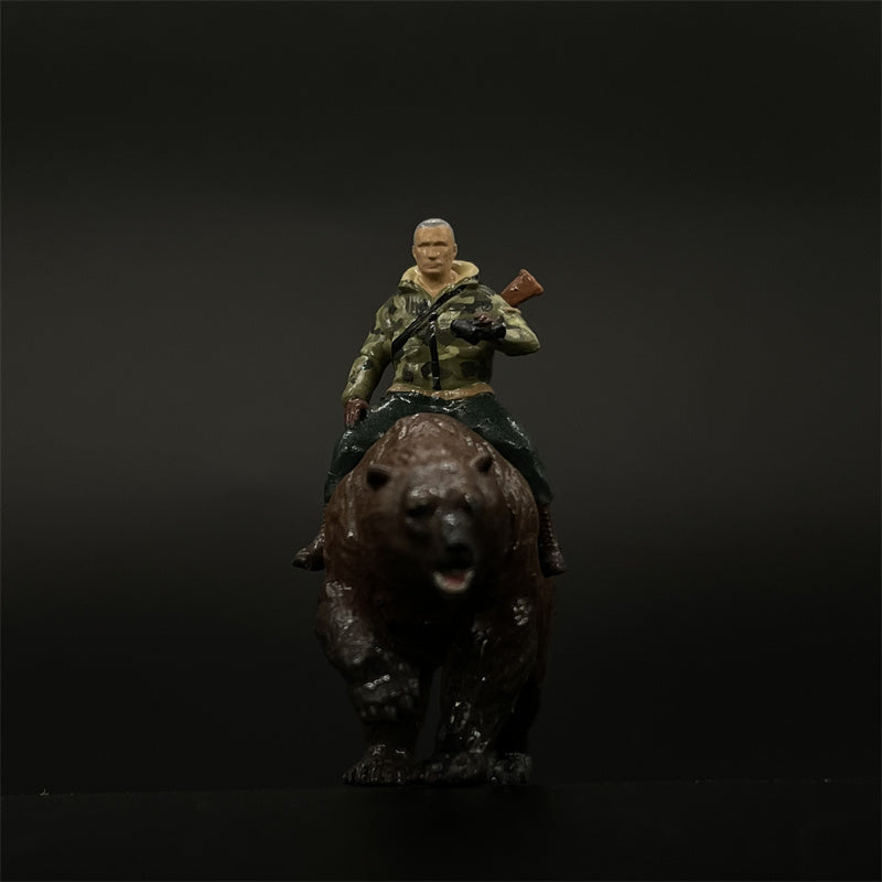 1/64 Scale Figures Putin Rides Bear Dioramas Cast Alloy Car Static State Character DIY Scene Model Creative Miniature Collection