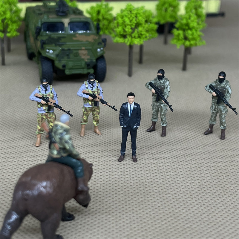 1/64 Scale Figures Putin and Soldiers Dioramas Military Negotiations Scene Model Cast Alloy Car Creative Miniature Collection