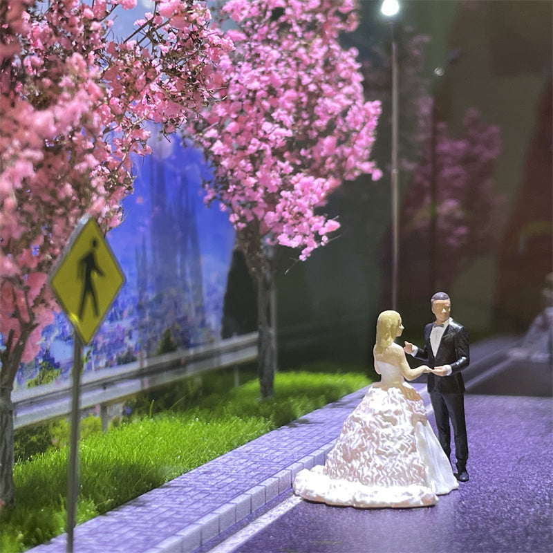 1/64 Scale Resin Model Romantic Wedding Under Mount Fuji Wedding 2 Figures Diecast Alloy Car Scene Dioramas Miniature Collection