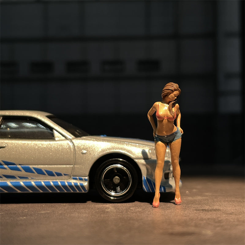 1/64 Scale Resin Model Sexy Bikini Female Model Figures Diecast Alloy Car Dioramas Scene Accessories Miniature Collection