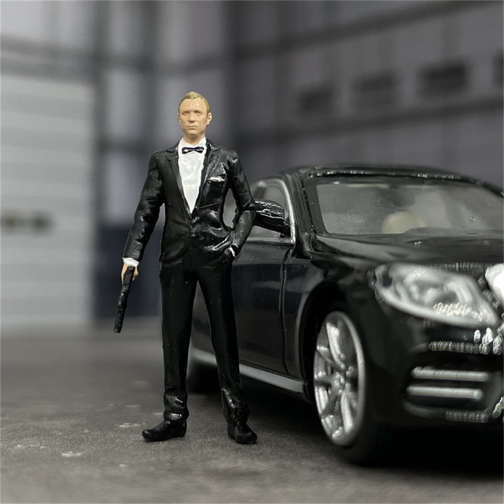 1/64 Scale Model 007 James Bond Cast Alloy Car Static Miniature Diorama Character Model Simulation Scene Collection For Layout