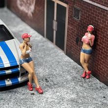 Load image into Gallery viewer, 1/64 Scale Model 2Pcs Fashion Cute Female Model Posing Cast Alloy Car Static Miniature Diorama Scene Layout Hobby Toy