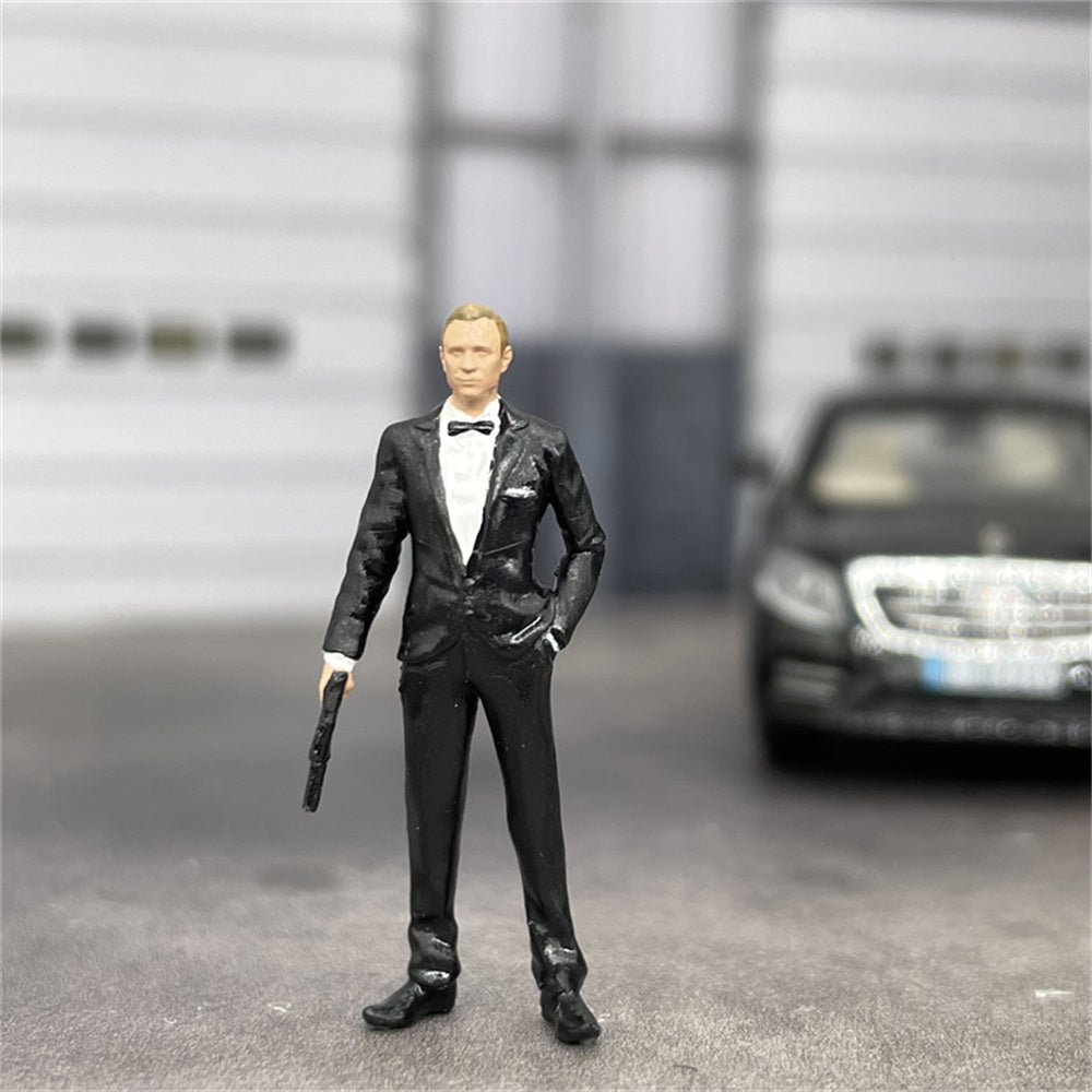 1/64 Scale Model 007 James Bond Cast Alloy Car Static Miniature Diorama Character Model Simulation Scene Collection For Layout