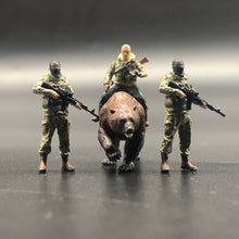 Load image into Gallery viewer, 1/64 Scale Figures Putin and Soldiers Dioramas Military Negotiations Scene Model Cast Alloy Car Creative Miniature Collection